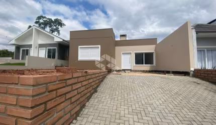Casa em Linha Santa Cruz