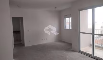 Apartamento em Vila Galvão