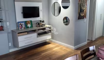 Apartamento em Vila Ipiranga