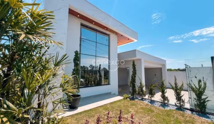 Casa com piscina à venda com 3 quartos, sendo 1 suité com closet, Tocantins - Toledo. Próximo ao lago novo