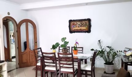 Casa residencial com 4 quartos sendo 1 suíte em no bairro Balneário