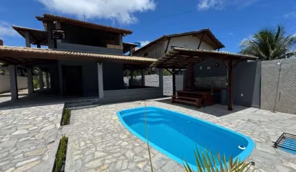 BAIXEI! Corra! Casa 4 qts, apenas 70 m da Praia de Tabatinga 2
