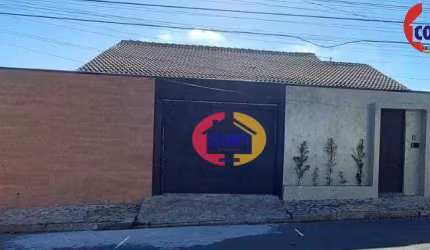 Casa à venda no Bairro dos Barbosas Centro de Arujá!!!