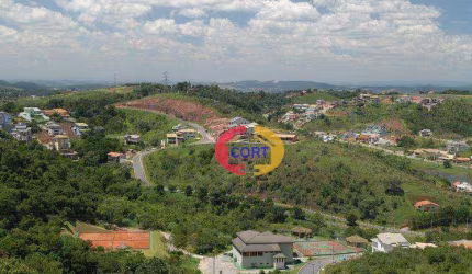 Terreno à venda no condomínio Arujá Hills III