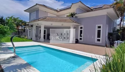 Casa para locação e ou venda, Condominio Limeira tenis clube, Resende, RJ