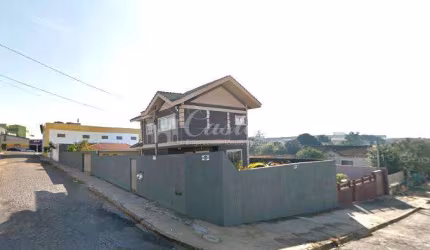 Excelente casa para locação em Uvaranas, podendo ser residencial e comercial