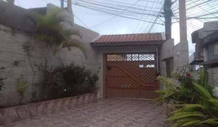 Sobrado com 3 dormitórios à venda, 219 m² por R$ 495.000,00 - Jardim Cruzeiro - Mauá/SP