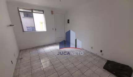 Apartamento com 2 dormitórios para alugar, 48 m² por R$ 1.150,00/mês - Jardim Ipê - Mauá/SP