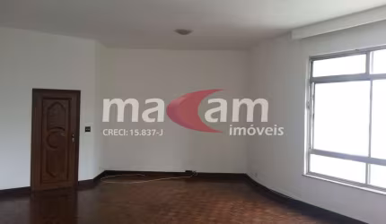 ALUGO : JARDINS APARTAMENTO 170m² de àrea Útil.