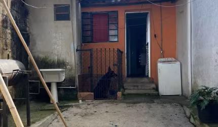 Casa com 2 dorms, Alto Ipiranga, Mogi das Cruzes - R$ 212 mil, Cod: 166