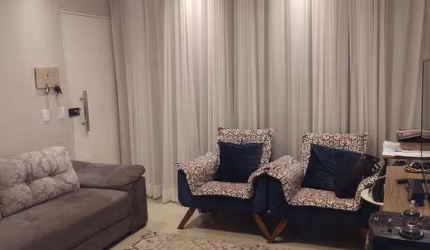 Sobrado com 3 quartos, Vila Nova Cintra, Mogi das Cruzes - R$ 650 mil, Cod: 265