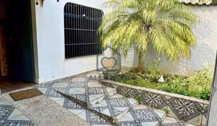 Casa com 4 dorms, Vila Oliveira, Mogi das Cruzes - R$ 800 mil, Cod: 512