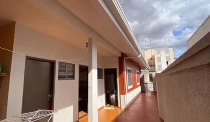 Casa com 3 dormitórios à venda, 195 m² por R$ 950.000,00 - Cazeca - Uberlândia/MG