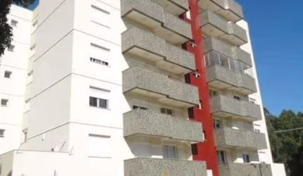 Excelente apartamento semimobiliado com 03 dormitórios (sendo 01 suíte), sala para 02 ambientes com ampla sacada, copa/cozinha, churrasqueira, área de serviço, banheiro social e garagem para 02 carros