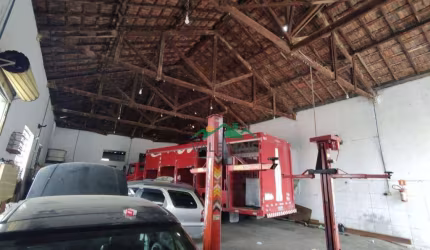 Galpão à venda, 27 m² por R$ 600.000,00 - Figueira - Guaratinguetá/SP
