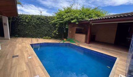 Casa com 3 dormitórios, 270 m² - venda por R$ 1.800.000,00 ou aluguel por R$ 8.000,00/mês - Vila Paraíba - Guaratinguetá/SP