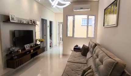 Linda Casa no Jardim Hamada Marialva