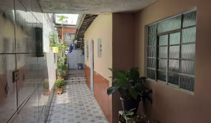 Casa com 3 dormitórios à venda, 121 m² por R$ 390.000,00 - Jardim Silvana - Santo André/SP