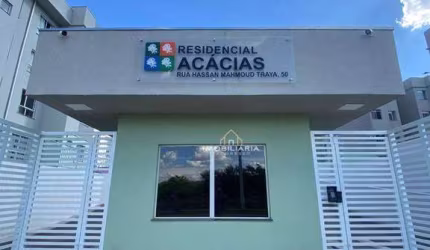 Apartamento com 2 dormitórios à venda, 40 m² por R$ 180.000,00 - Costeira - Araucária/PR