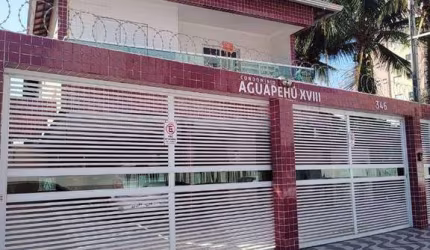 Casa com 2 dormitórios à venda, 75 m² por R$ 420.000,00 - Aviação - Praia Grande/SP