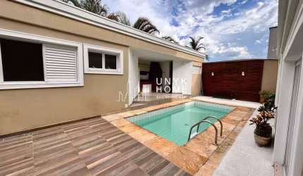Casa para locaçãosemi-mobiliada com 4 suítes , piscina e área gourmet no Residencial 6 em Alphaville