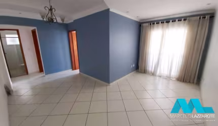 Apartamento 2 quartos, suíte, sacada, 1 vaga, Guilhermina em Praia Grande