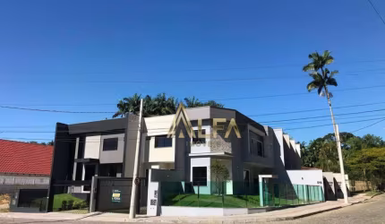 Sobrado com 2 Suites à venda, 116 m² por R$ 750.000 - Itoupava Seca - Blumenau/SC