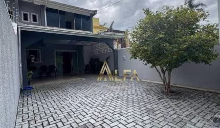 Sobrado com 3 dormitórios à venda, 138 m² por R$ 790.000 - Armação - Penha/SC