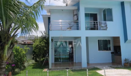 CASA ALTO PADRÃO - QUADRA MAR - CENTRO