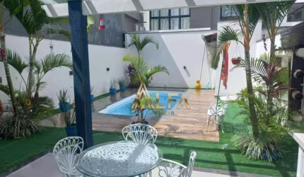 Sobrado à venda, 257 m² por R$ 2.300.000,00 - Itacolomi - Balneário Piçarras/SC