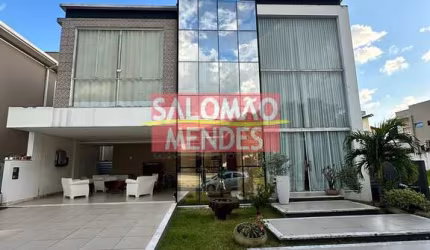 Casa Duplex, 4 suítes, closet, 4 vagas de garagem no Montenegro Boulevard.