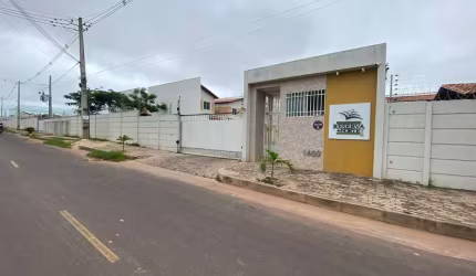 Casa em Condomínio