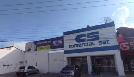 Prédio Comercial à Venda na Avenida Miguel Rosa – Oportunidade Única!