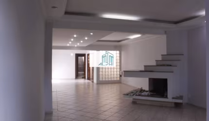 Sobrado para Venda em São Paulo, Jardim da Glória, 4 dormitórios, 4 suítes, 5 banheiros, 2 vagas