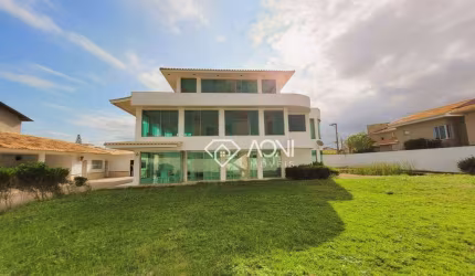 Casa triplex - 4 quartos com 4 suítes + closet + hidromassagem (700m²) por R$ 2.800.000 - Interlagos - Vila Velha/ES