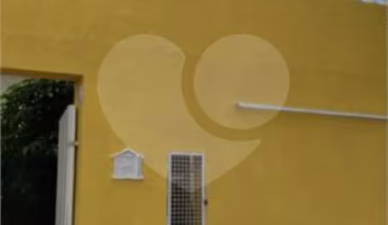 Casa com 3 quartos à venda em Conjunto Habitacional Haydée Athiê - SP