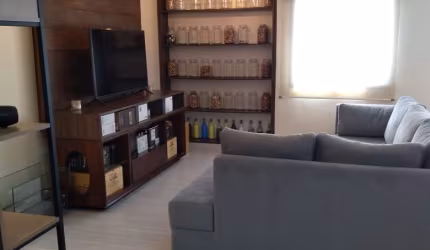 Lindo apto mobiliado em Moema, 95m2 (2 suítes), 2 vagas + Depósito