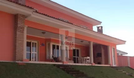 Casa à Venda em Condomínio Fechado - Granja Viana!
