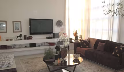 Morumbi Cobertura 394m² com 4 suítes com ar condicionado e 6 vagas mais depósito