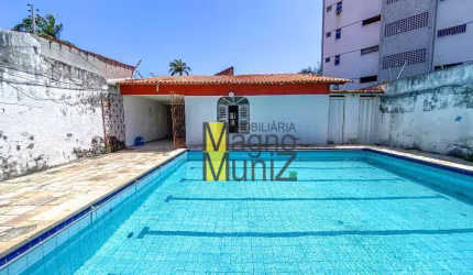 Casa Plana com piscina e 3 quartos à venda, 396 m² por R$ 519.000 - Papicu - Fortaleza/CE