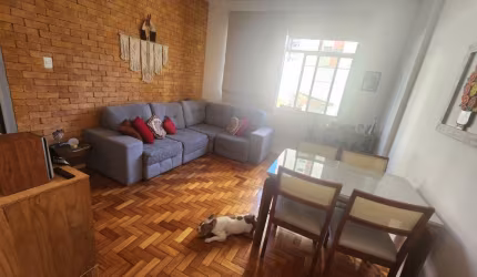 Apto de 2 qts reformado próximo ao Shopping Tijuca