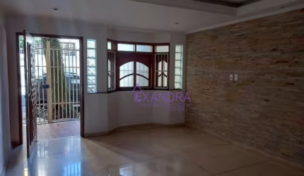 Sobrado com 4 dormitórios à venda, 240 m² por R$ 949.000,00 - Vila Gumercindo - São Paulo/SP