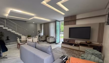 Casa na Vivenda das Marinas em Ponta Negra - Manaus - AM - Casa duplex na Vivenda d