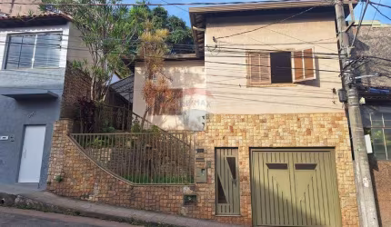 EXCLUSIVIDADE CASA Á VENDA NO CENTRO !