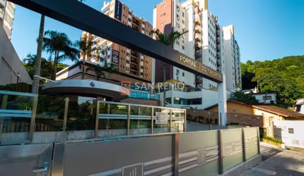 Apartamento com 4 quartos à venda na Rua Salvatina Feliciana dos Santos, 257, Itacorubi, Florianópolis, 185 m2 por R$ 2.240.000