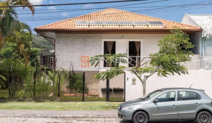 Casa com 4 quartos à venda na Rua Brejaúba, 71, Monte Verde, Florianópolis, 320 m2 por R$ 4.260.000
