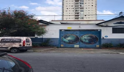 Terreno à venda na Lapa, Zona Oeste São Paulo-SP.