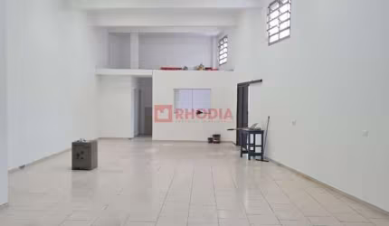 Prédio/Galpão Loja/Fabril de 450 m² Locação R$ 15.000 em 3 pisos, Reformado, No Piqueri/Freguesia do Ó