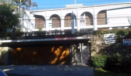 VENDA OU LOCAÇÃO CASA RESIDENCIAL EM INTERLAGOS SP, 4 DORMITÓRIOS SENDO 2 SUÍTES E 5 VAGAS