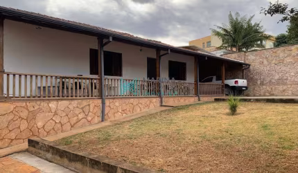Casa à venda, 3 quartos, 3 vagas, Joana Darc - Lagoa Santa/MG